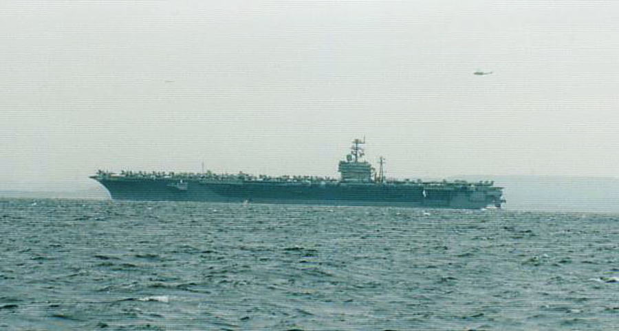 Photo Report / 米空母 CVN-68 ニミッツ