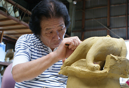龍プロモーション | 世界遺産国宝姫路城の鯱（シャチホコ）製作した鬼