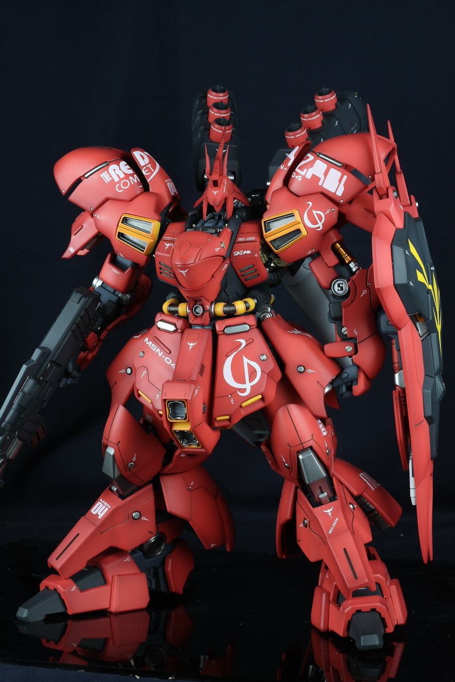 G-System 1/72 Sazabi: Painted Build. Wallpaper Size Images – GUNJAP