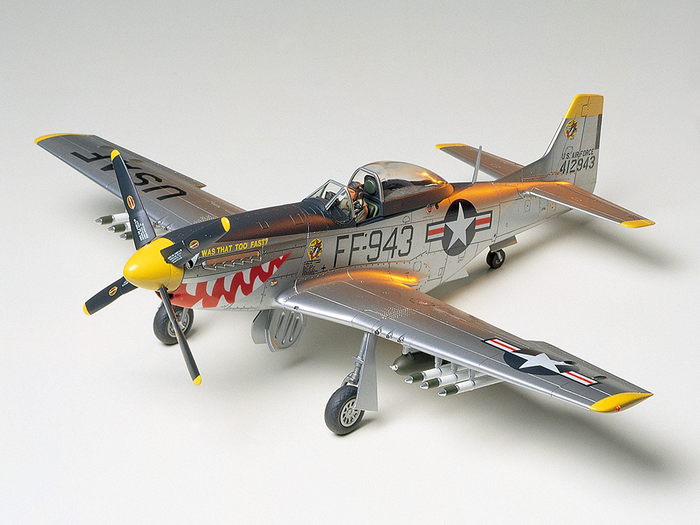 1/48 ノースアメリカン F-51D マスタング （朝鮮戦争仕様）: スケール