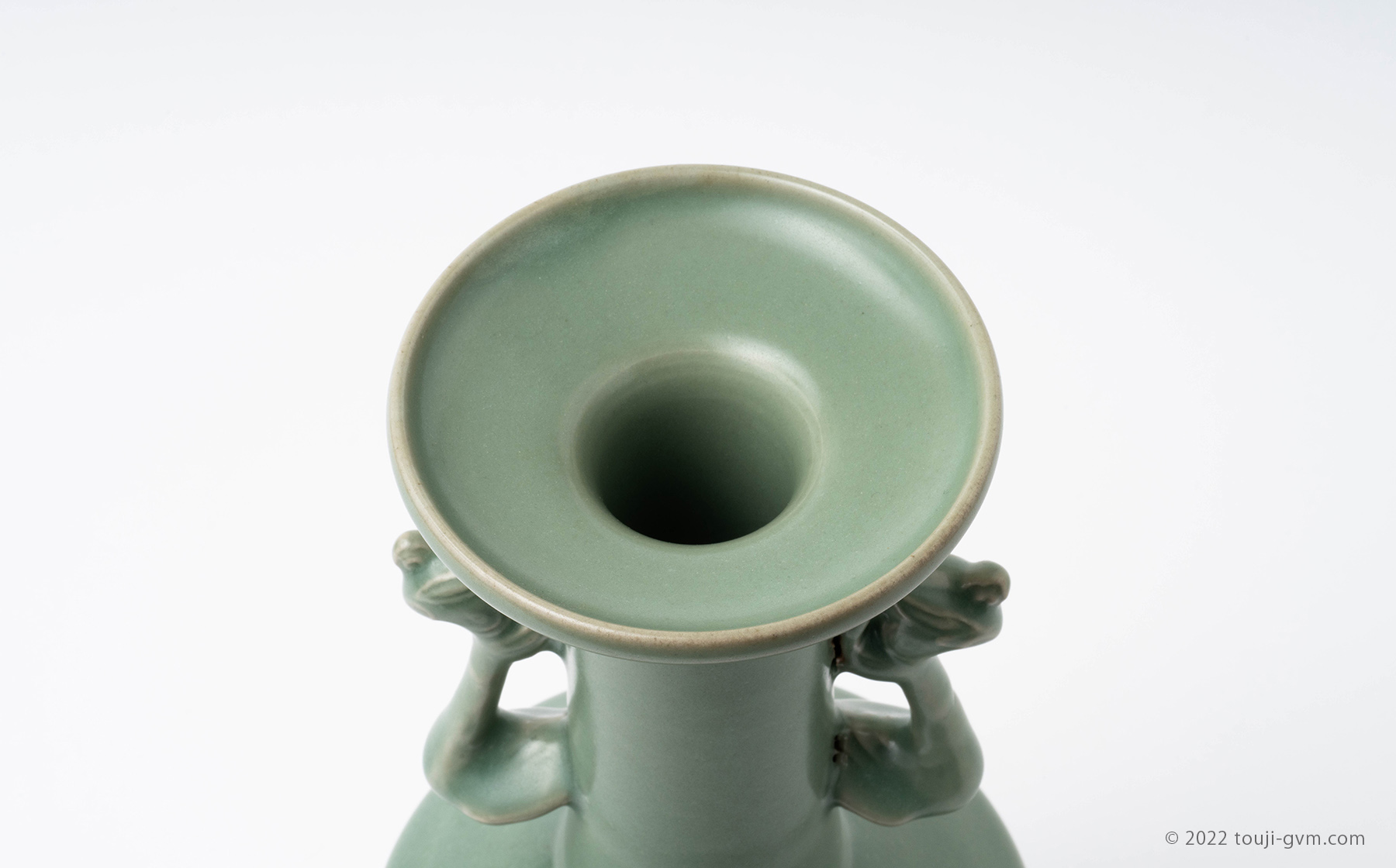 龍泉窯 青磁鳳凰耳瓶 – Longquan Vase Phoenix | 陶磁オンライン美術館