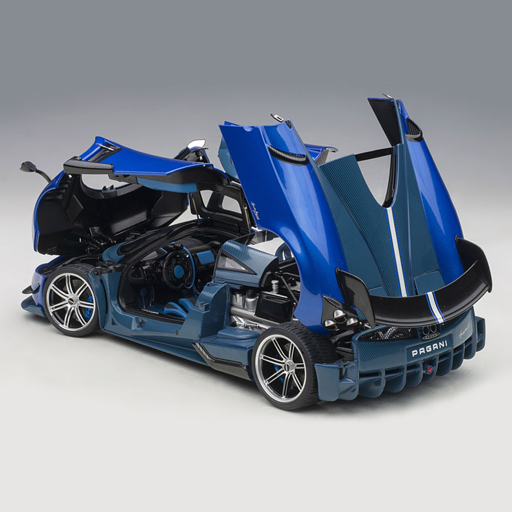 楽天市場】ミニカー 1/18 パガーニ ウアイラ BC AUTOart オートアート
