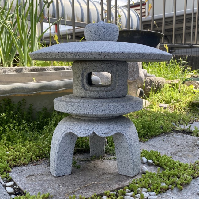 楽天市場】古代型 丸雪見灯篭 1尺 白 御影石 雪見 灯篭 灯籠 造園