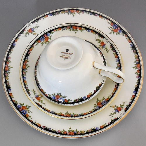 楽天市場】ウェッジウッド Wedgwood 壺印 英国製 オズボーン ティー