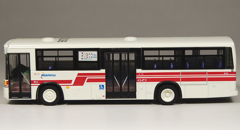 16番(HO) 西鉄 一般路線バス 一般(赤バス)塗装 (KL-UA452MAN・9070