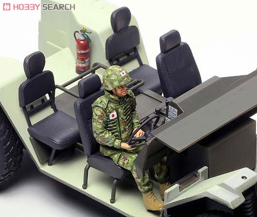 陸上自衛隊 軽装甲機動車 イラク派遣仕様 (プラモデル) - ホビーサーチ