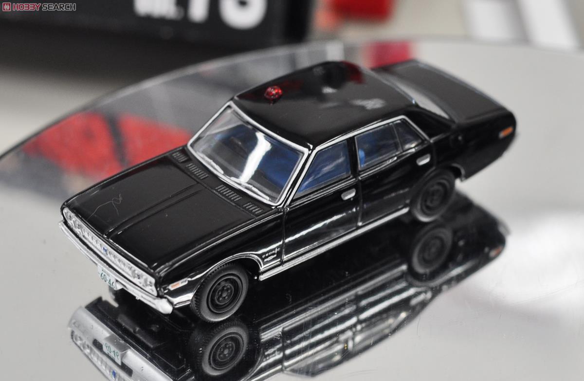 TLV 西部警察 Vol.13 セドリック覆面パトカー 230型/330型 2台セット
