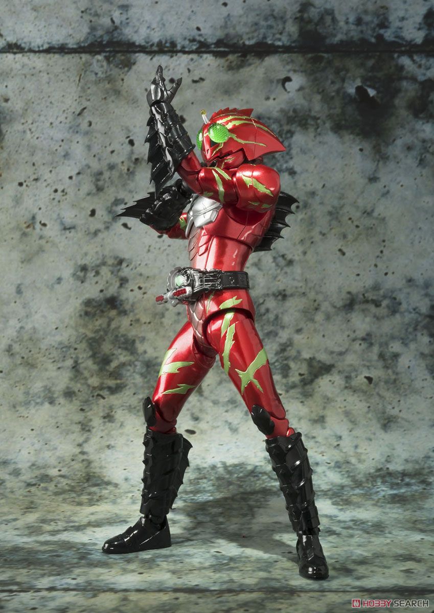 S.H.フィギュアーツ 仮面ライダーアマゾンアルファ (完成品) - ホビー