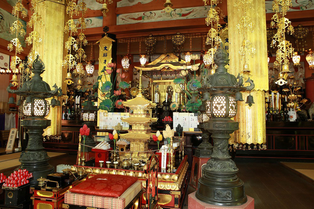 竹生島・宝厳寺 ～西国第三十番札所～