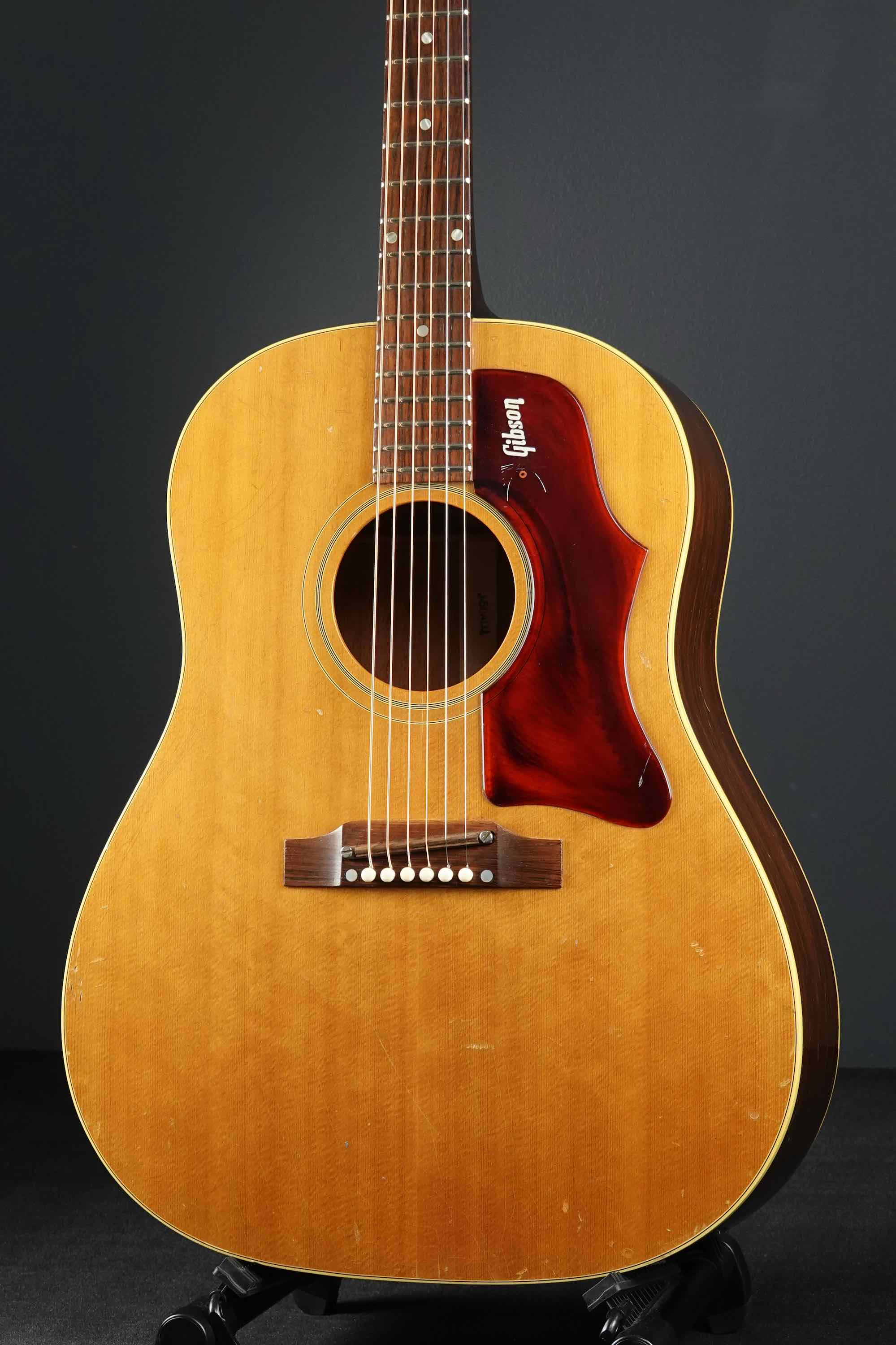 Gibson J-50 | 楽器詳細ページ [Blue-G]