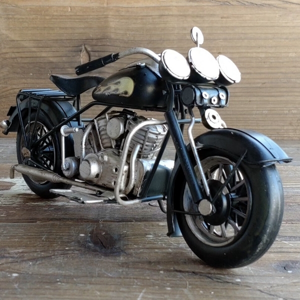 ブリキのバイク ハーレーダビッドソンモデルアメリカンオートバイ