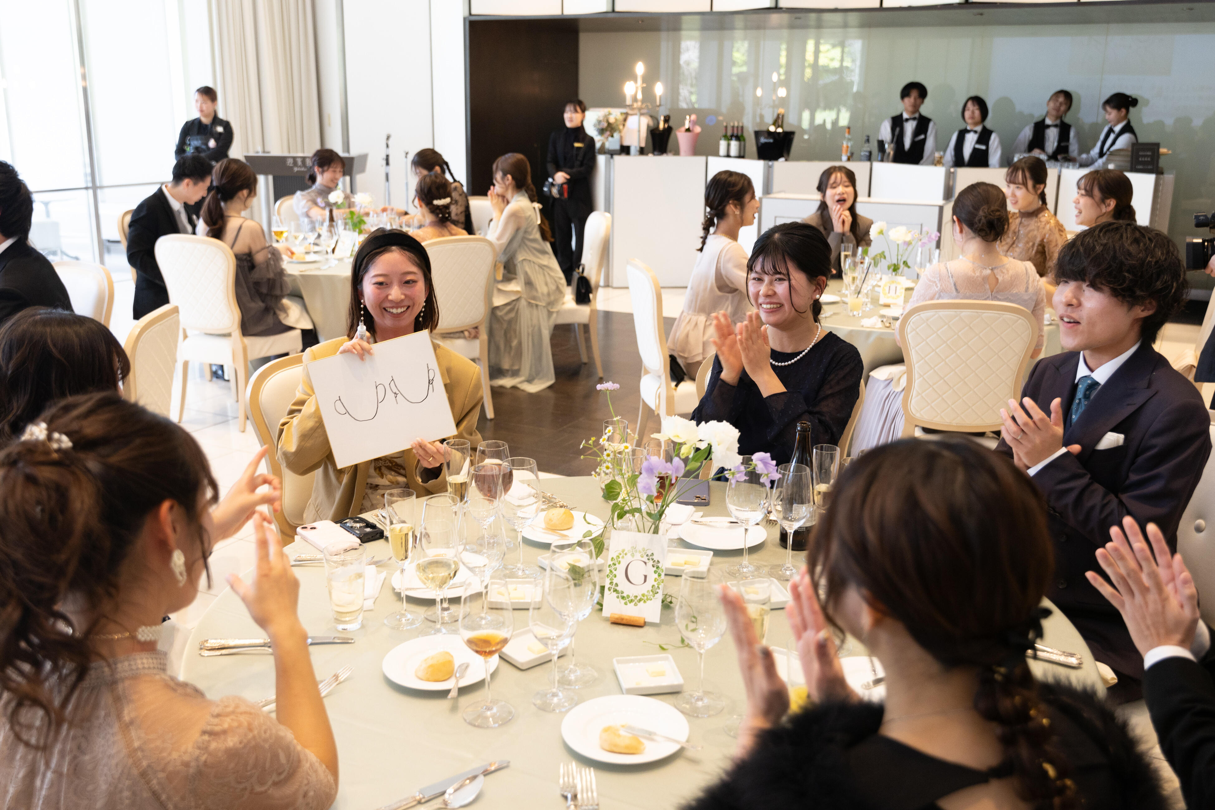 大盛り上がりの似顔絵大会♪ - ブログ | 迎賓館