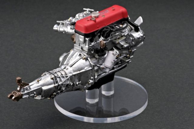 予約 イグニッションモデル1/18 ダットサン フェアレディ 2000 SR311