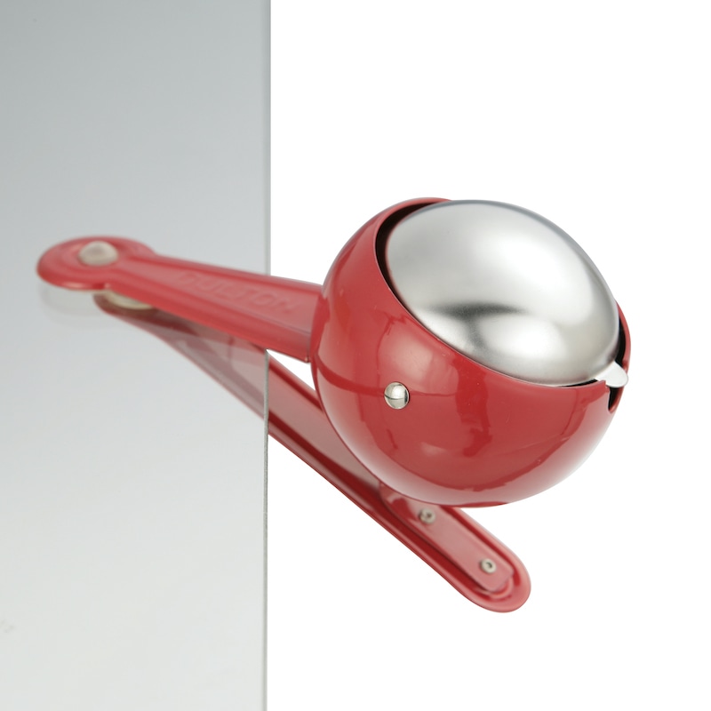 DULTON ONLINE SHOP | WINDPROOF CLIP ASHTRAY RED(RED): ホーム用品