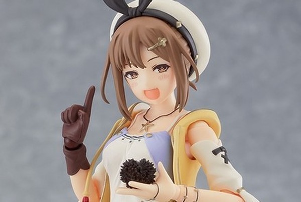 太もものボリューム感まで再現！ライザ「figma」が予約受付中ー上着も