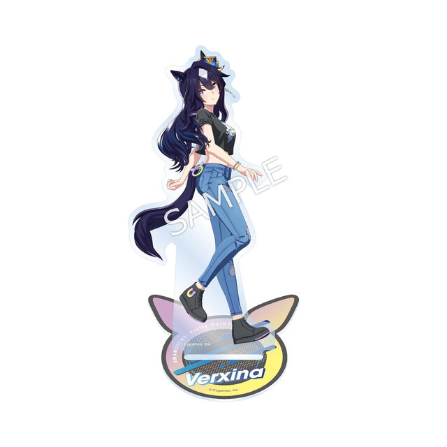ウマ娘』たちが履いているスニーカーをイメージ！光沢感のある蹄鉄