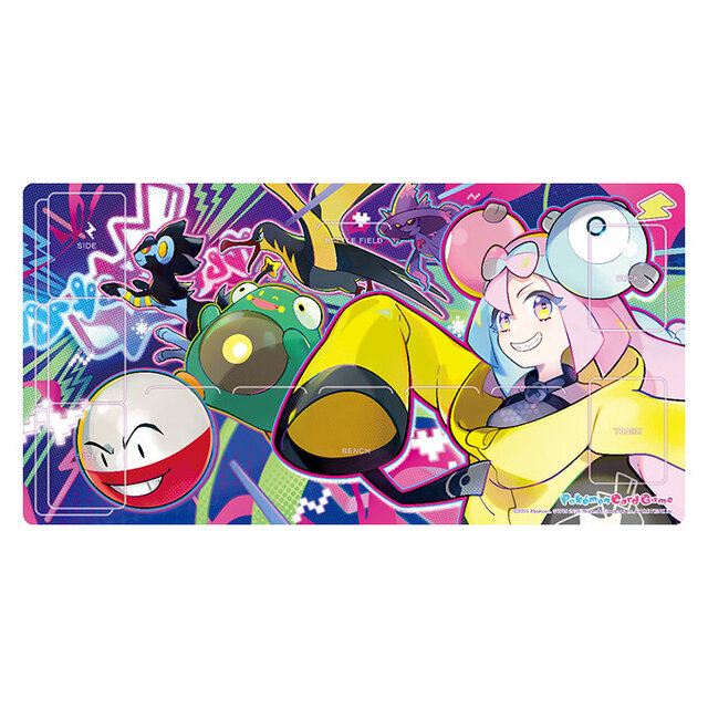 相棒ポケモンたちと盛り上がる「ナンジャモ」のプレイマットも