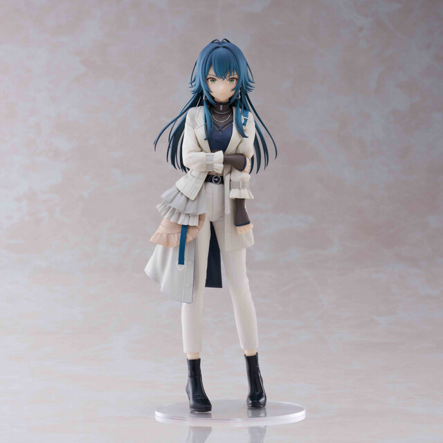 学マス』“クール”なアイドル「月村手毬」がプライズフィギュア化