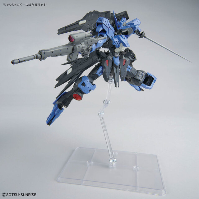 サーベル抜刀の躍動感に見惚れる！発売迫るガンプラ「MG ガンダム