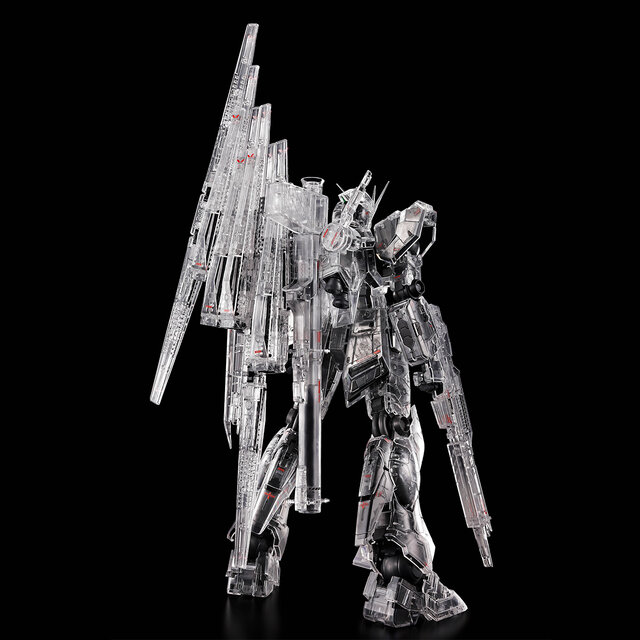 特別感マシマシ！逆シャアの「νガンダム」「サザビー」がメカニカル