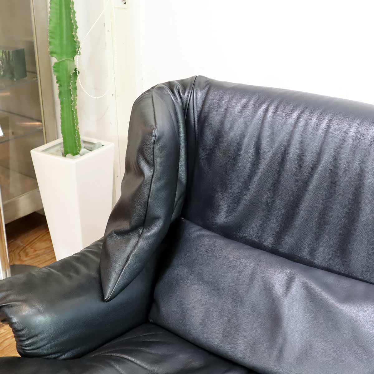 カッシーナ / Cassina ポルトヴェーネレ PORTOVENERE 678-3P 3人掛け