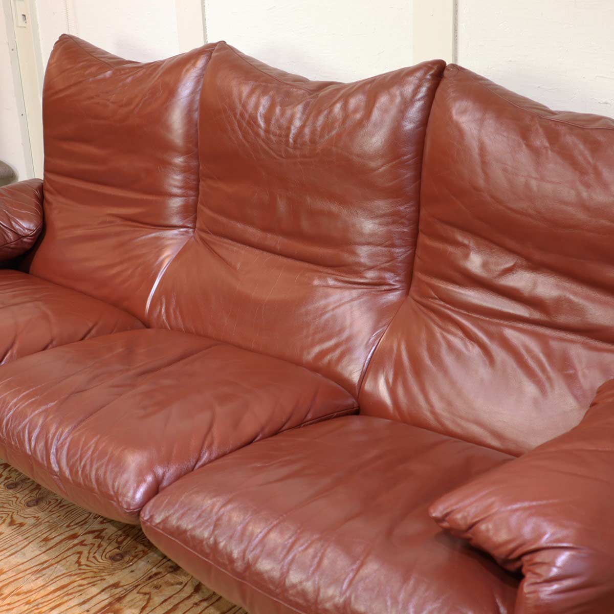 カッシーナ / Cassina 675 マラルンガ 本革 トリプルソファ 3人掛け