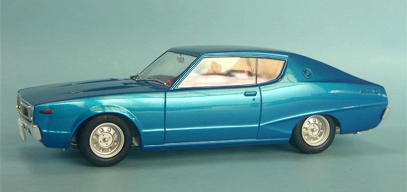 スカイライン ケンメリGT-X・KGC110(アオシマ 1/24)＜CARプラモデル