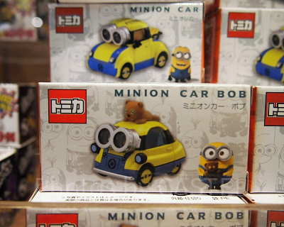 USJ限定】トミカの種類・値段・販売店舗まとめ！ミニオン、エルモ