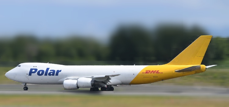 04464 Phoenix Polar Air Cargo(DHL) / ポーラーエアカーゴ B747-8F