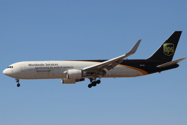 UPS航空 機材一覧 ボーイング767-300 | FlyTeam(フライチーム)