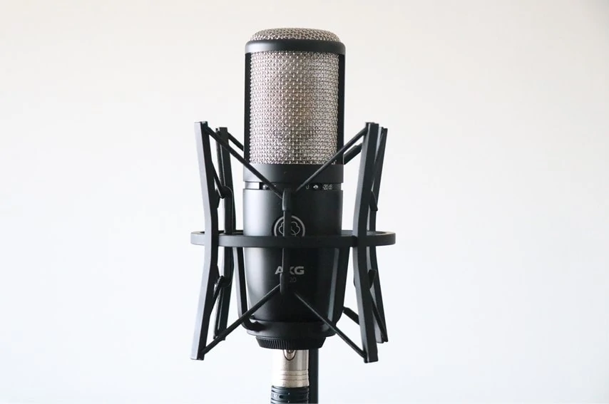 AKG P120をレビュー。1万円未満で買えるコスパに優れたコンデンサー