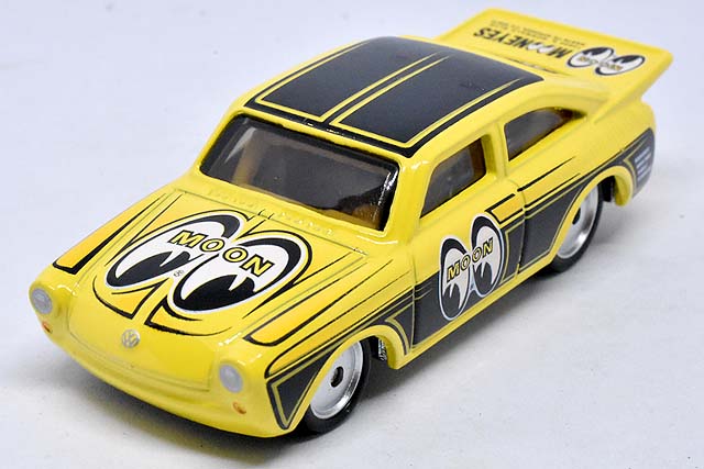 65 VOLKSWAGEN FASTBACKのレビュー！MOONEYES仕様のパッカーンなタイプ