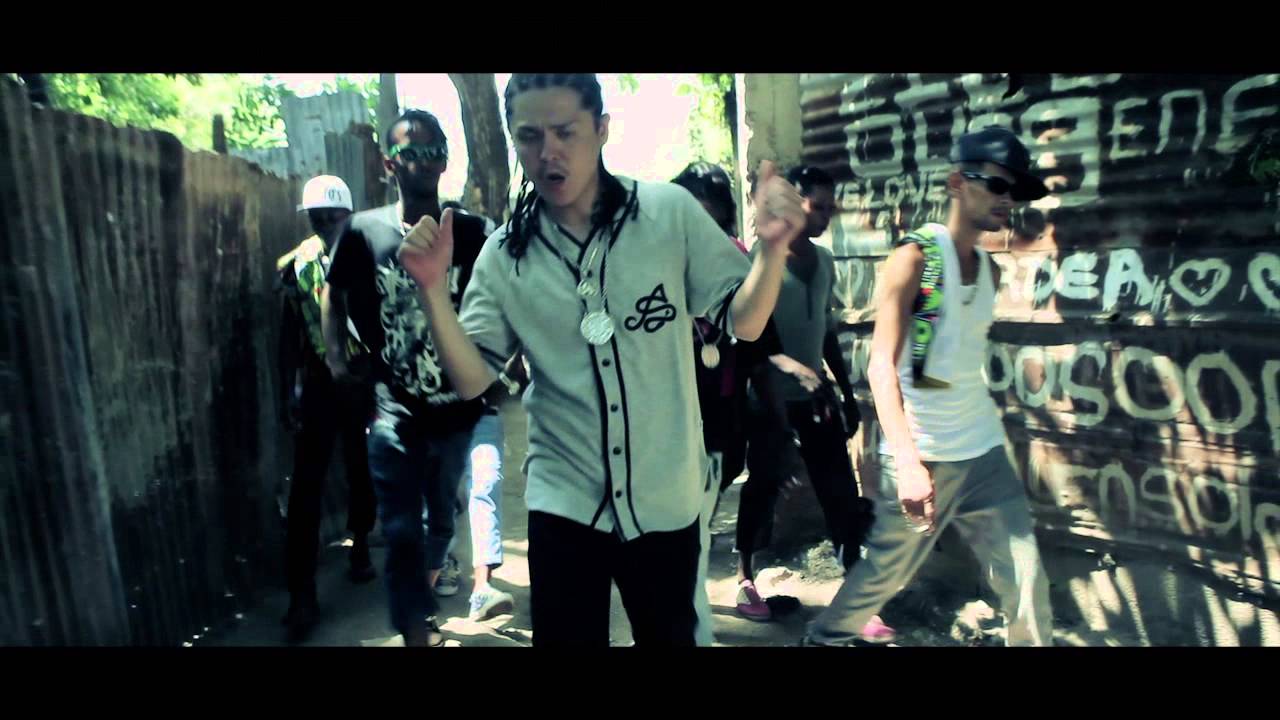 BIG BEAR / GHETTO PLAYER - YouTube