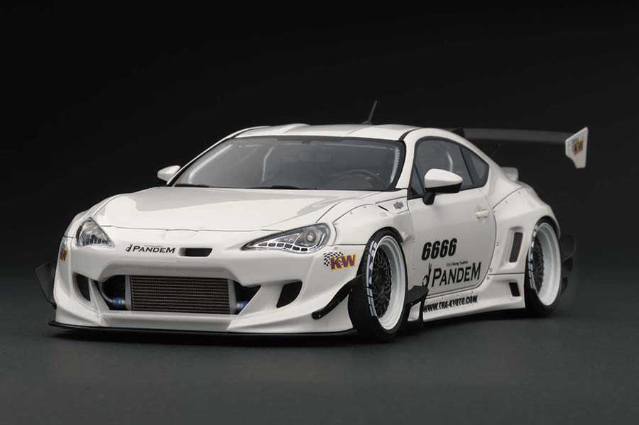 IG1122 1/18 PANDEM TOYOTA 86 V3 White | LINE UP | [公式] ignition