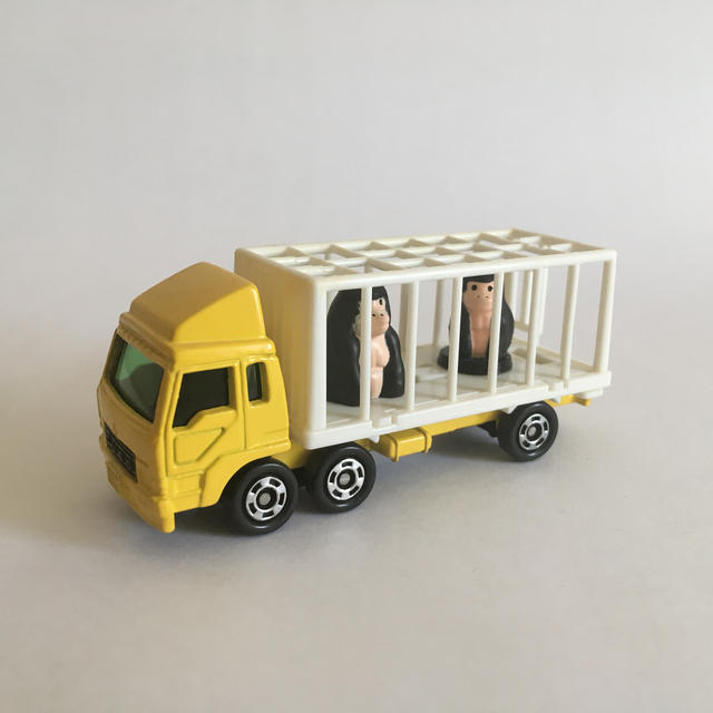 未使用トミカ No.108 三菱ふそう 動物運搬車(ゴリラ） 絶版 希少