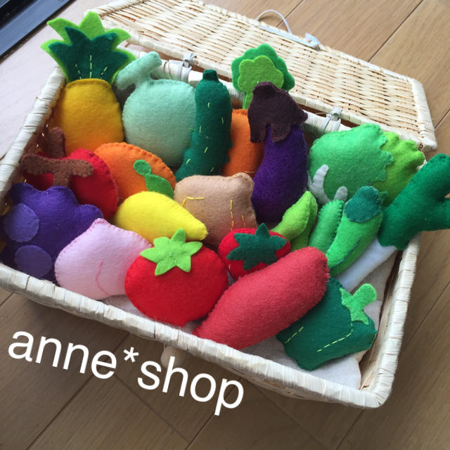 フェルト おままごと 野菜果物セットの通販 by anne*shop｜ラクマ