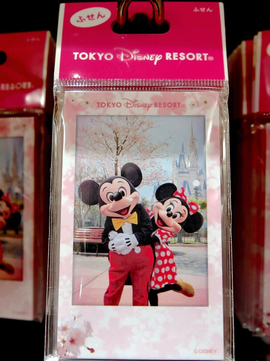ラブラブな実写ミッキー&ミニー！東京ディズニーランド 桜デザイン