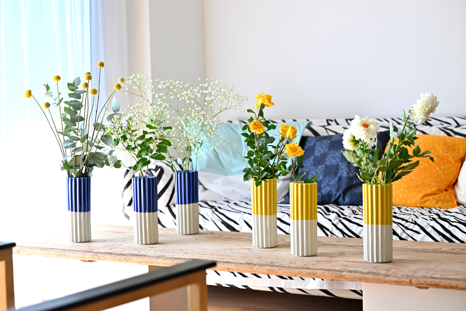 PLEATS フラワーベース BLUE – Mustakivi