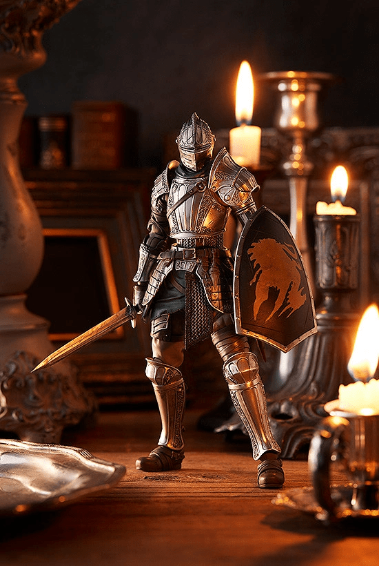 デモンズソウル』の象徴的な鎧を立体化した「figma フリューテッド