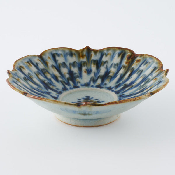 砥部焼 陶房遊 輪花平鉢(小) 錆青 ¥4,290 大人の焼き物