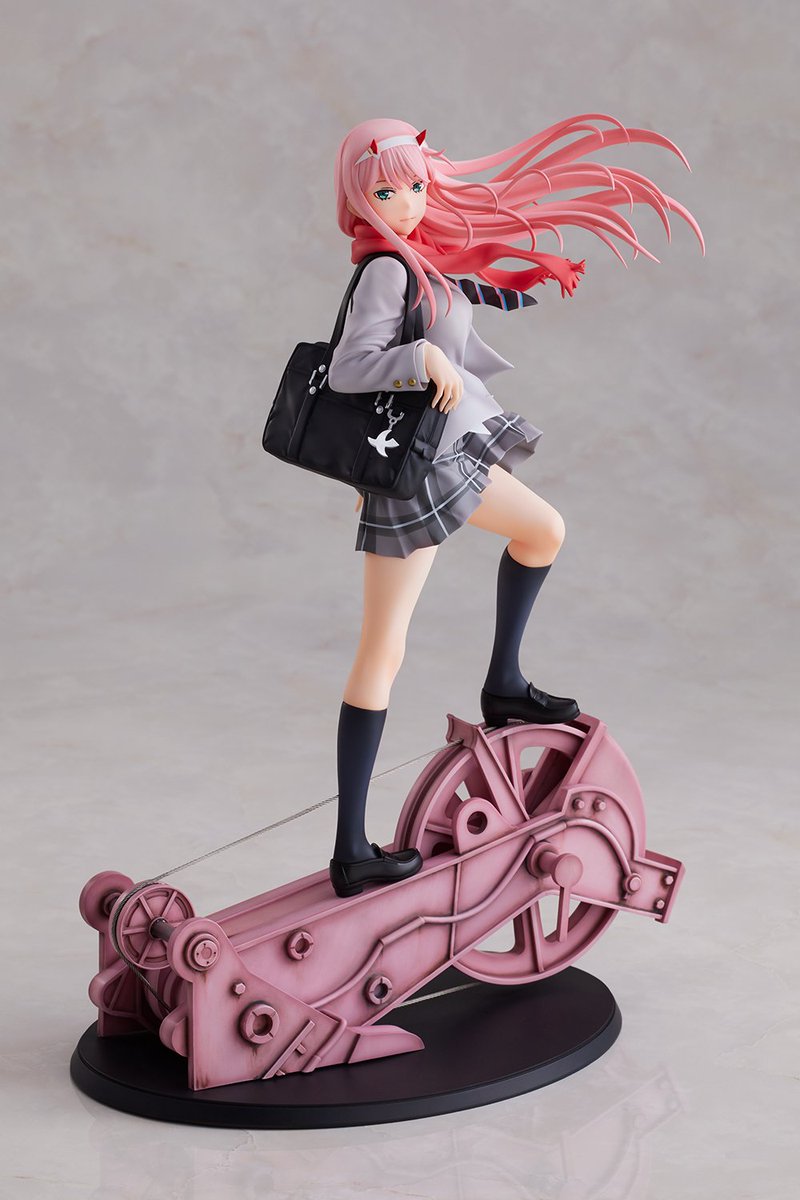 ダーリン・イン・ザ・フランキス ゼロツー制服ver. 1/7スケール