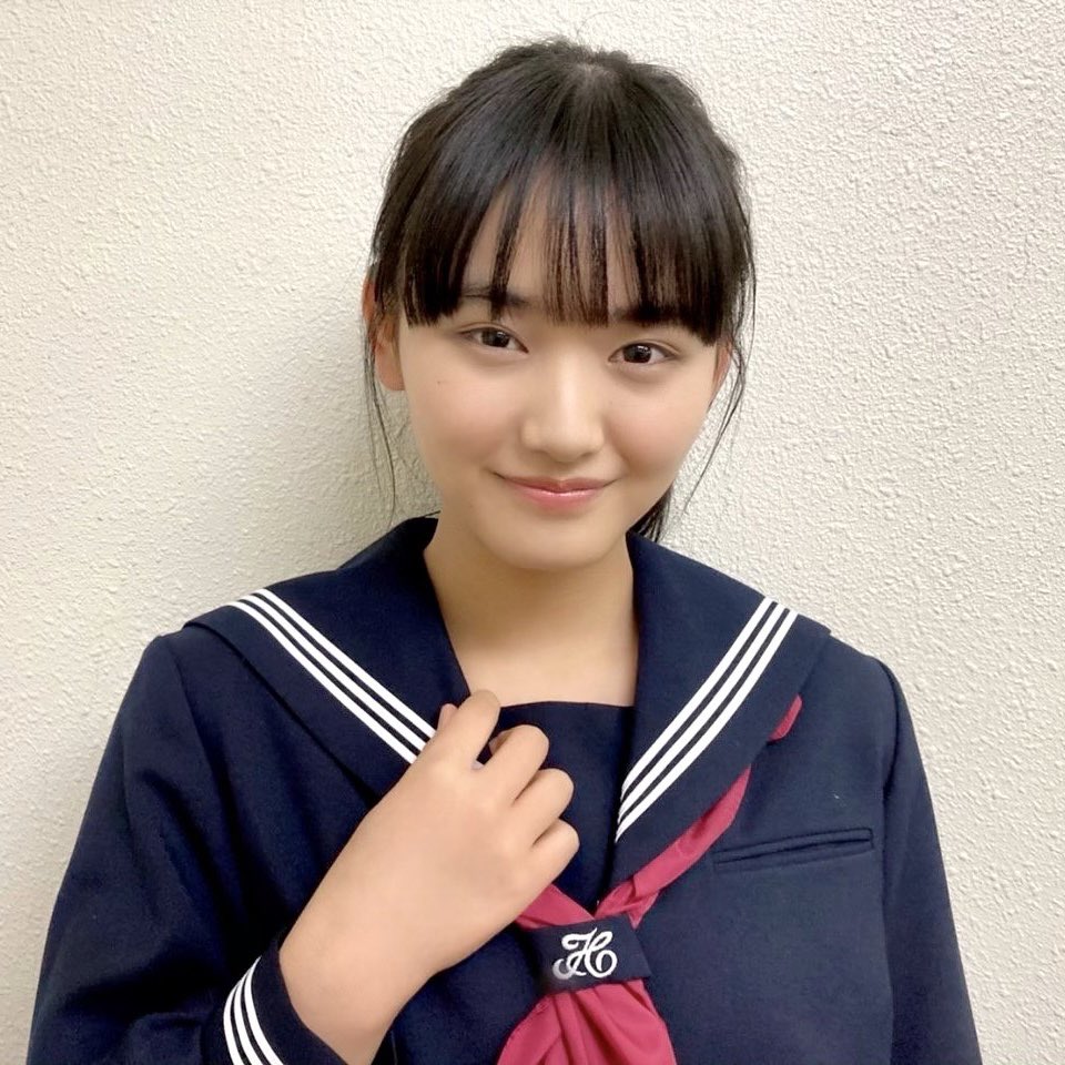 本日3月3日(水)発売の「graduation2021中学卒業」の表紙と中面に山﨑天