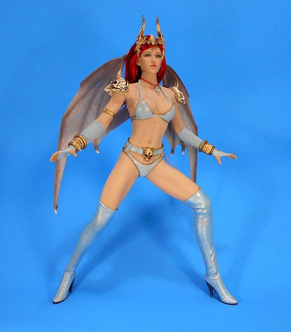 TBLeague's Lady Bat! This was an attempt to get a bit more mileage