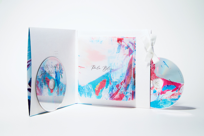 米津玄師、『Pale Blue』パッケージ写真を公開。本日放送の『リコカツ
