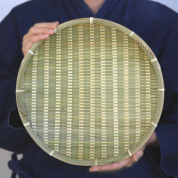楽天市場】青竹ざる（大）33cm【竹 ザル 笊 水切り そば 竹細工】 : 虎