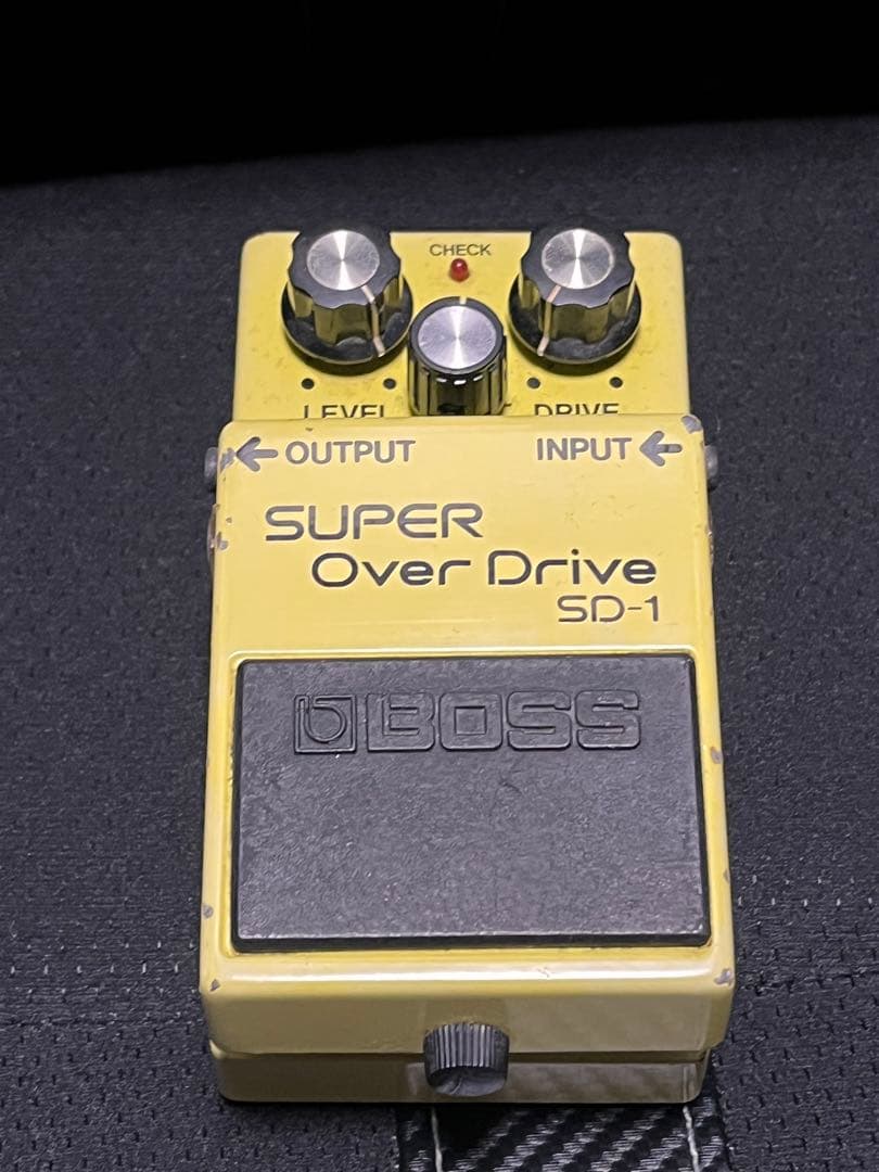 【ヴィンテージ】Boss SD-1 ギターエフェクター BOSS SD-1 Super OverDriveが歩んだ40年の歴史 - BOSS Articles