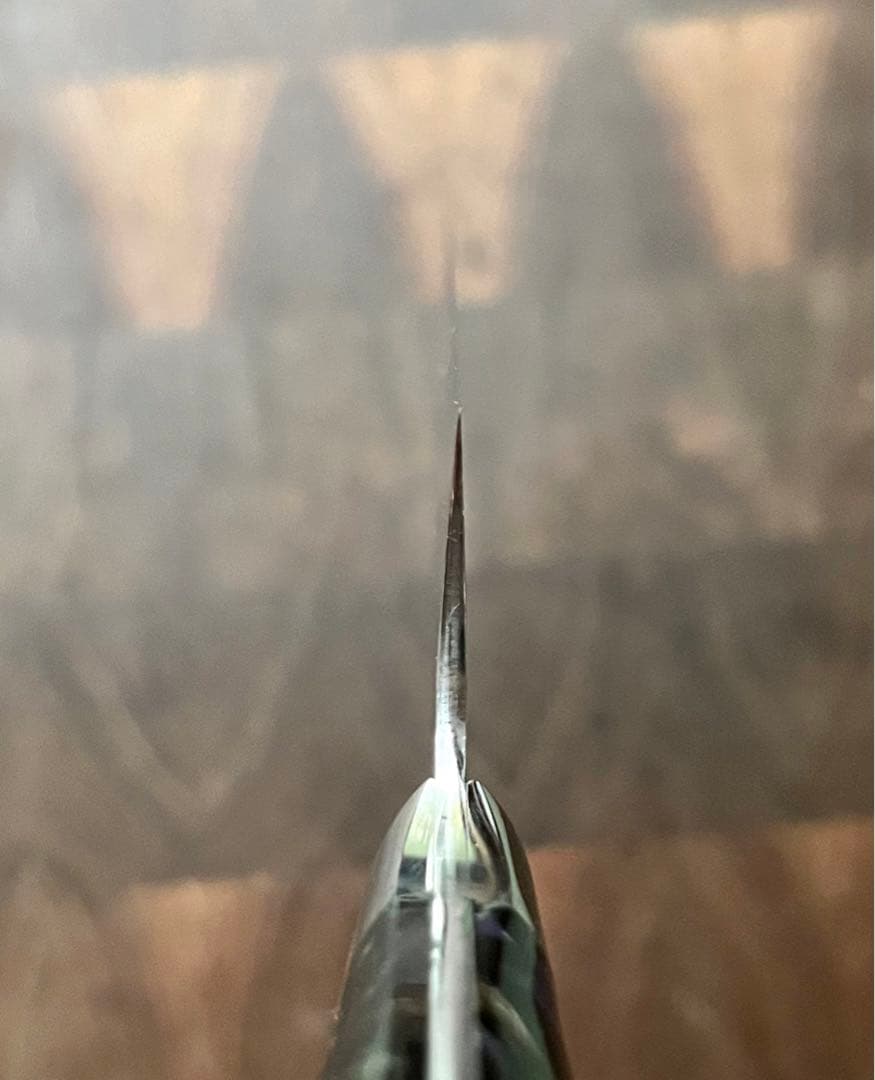 黒崎 優 閃光 鋭 ハイス SG2 鎚目 牛刀 包丁 180mm 黒アクリル柄
