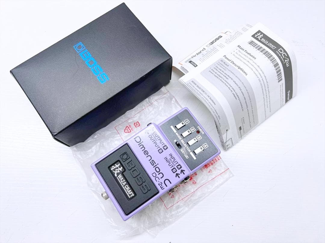 動作品　美品　BOSS　DC-2W　ボス　コーラス　エフェクター BOSS / DC-2W Dimension Cの特徴と使い方などをレビュー。原音を揺らさ