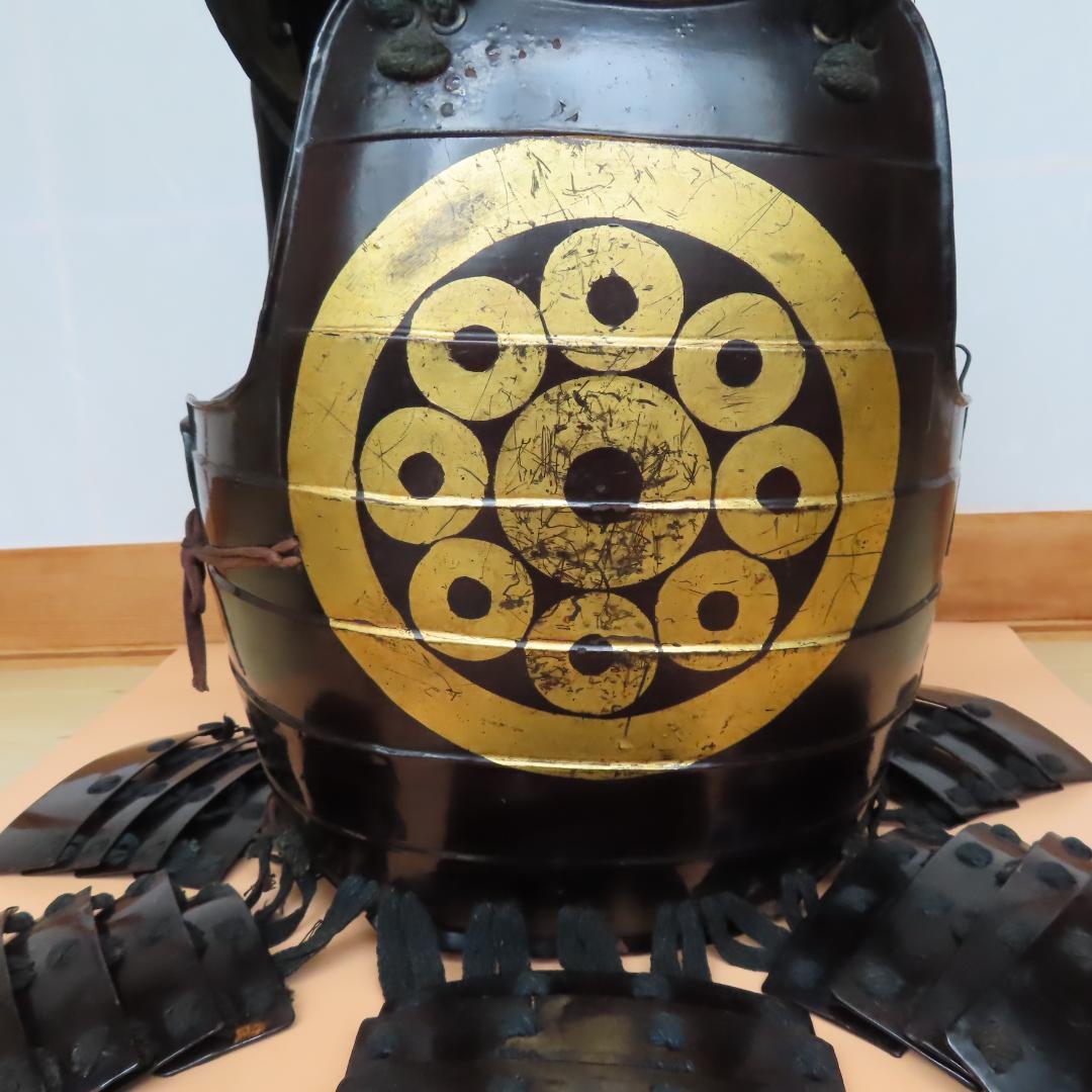 戦国時代の貸し具足　蛇の目九曜紋（鎧兜・鎧・甲冑・胴・具足） 加藤清正 蛇の目紋長鳥帽子形兜二枚胴具足 ｜ 中津市から全国販売 甲冑