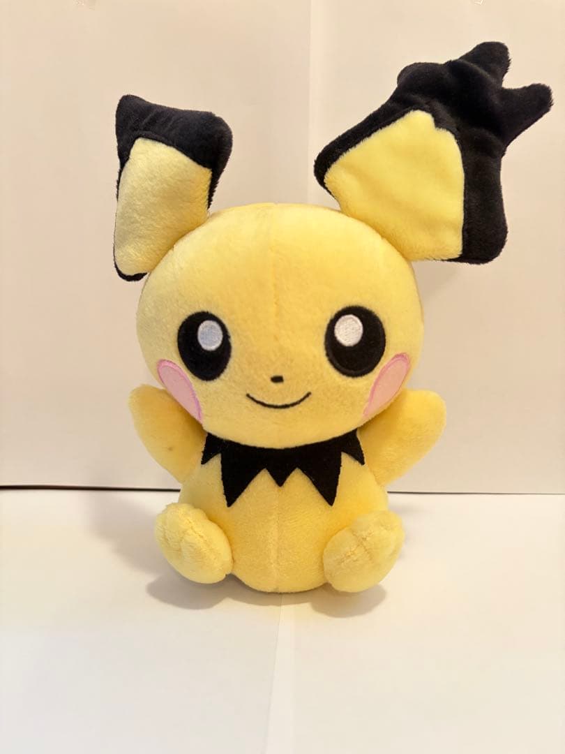 ポケモンセンター ギザみみピチュー ぬいぐるみ 2009 - メルカリ